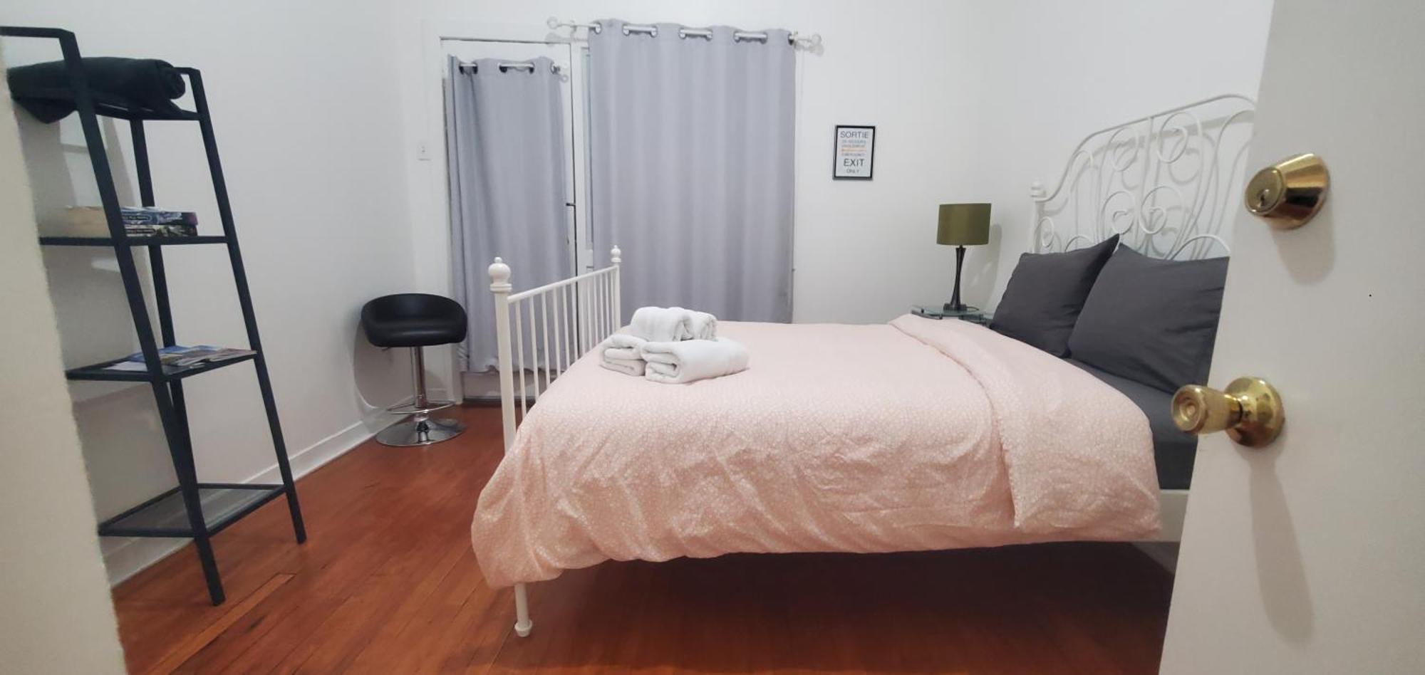 Villa Heart Of Mtr For Memorable Experience 7Minmetro 2 Backyard Fully Equipped Montréal Esterno foto
