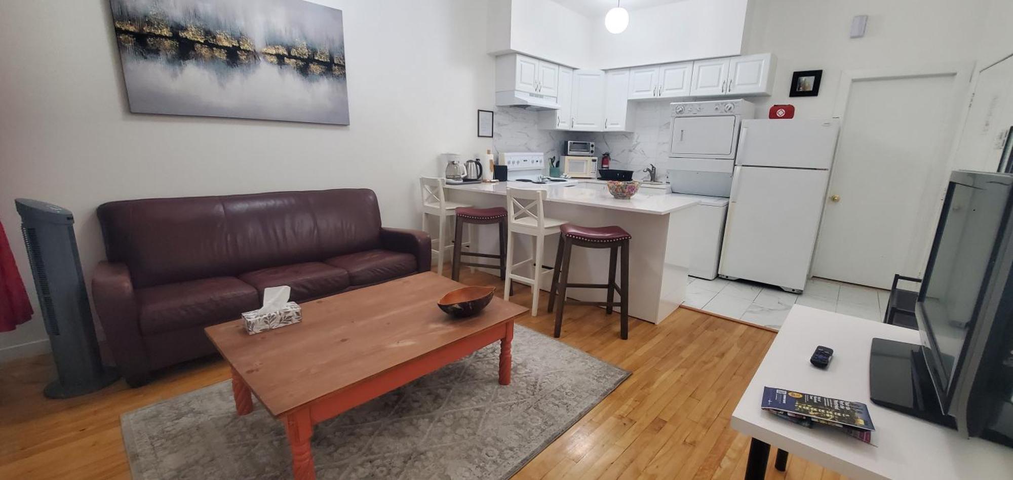 Villa Heart Of Mtr For Memorable Experience 7Minmetro 2 Backyard Fully Equipped Montréal Esterno foto