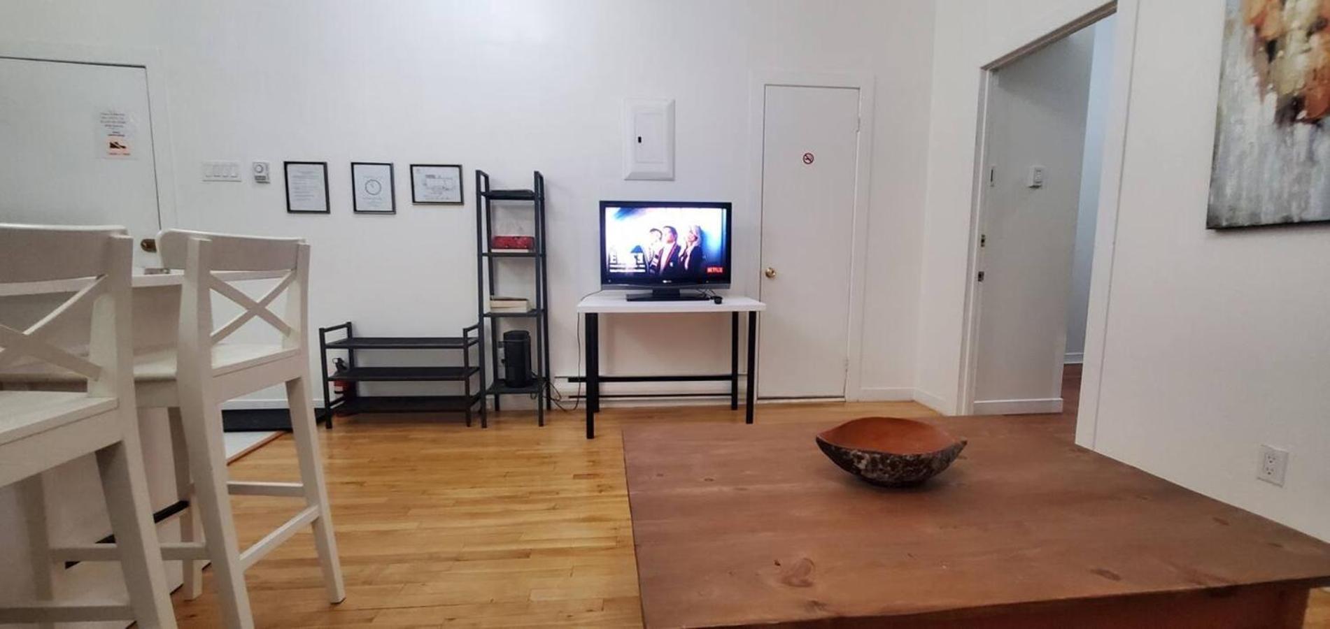 Villa Heart Of Mtr For Memorable Experience 7Minmetro 2 Backyard Fully Equipped Montréal Esterno foto