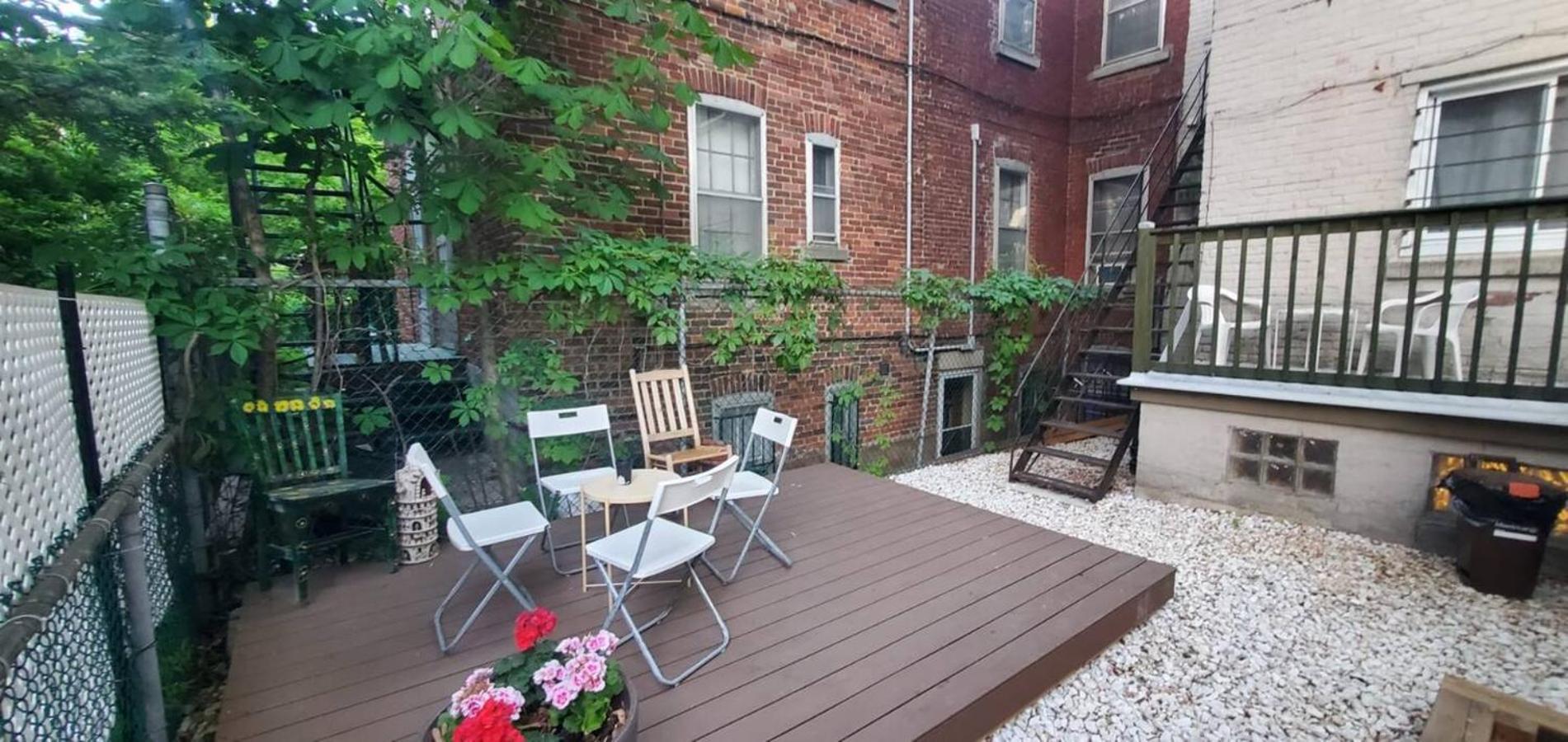 Villa Heart Of Mtr For Memorable Experience 7Minmetro 2 Backyard Fully Equipped Montréal Esterno foto